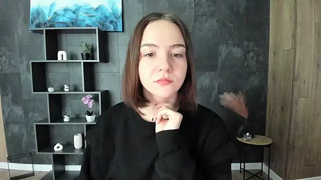 OliviaMontgomery online show from December 2, 2024, 6:20 am