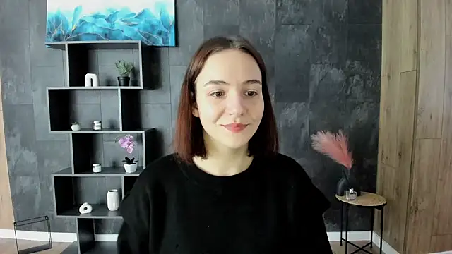 OliviaMontgomery online show from December 2, 2024, 12:40 pm