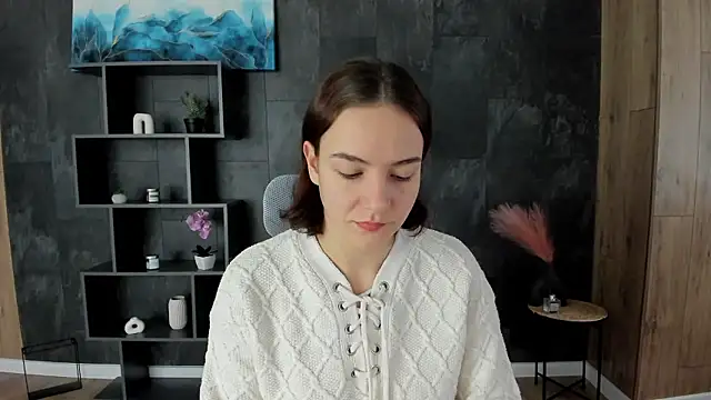 OliviaMontgomery online show from December 3, 2024, 8:27 am
