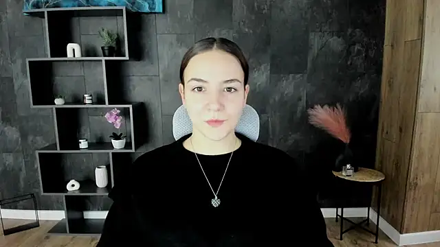 OliviaMontgomery online show from December 24, 2024, 8:55 am