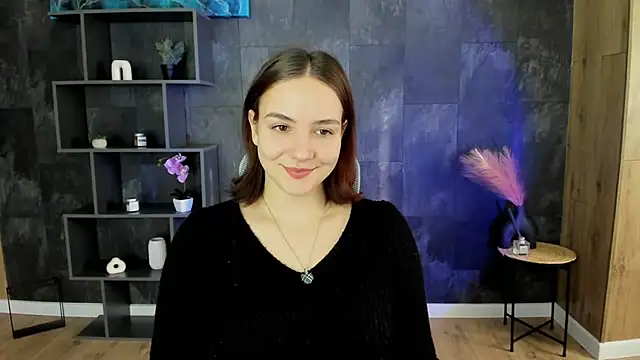 OliviaMontgomery online show from January 9, 2025, 12:30 pm