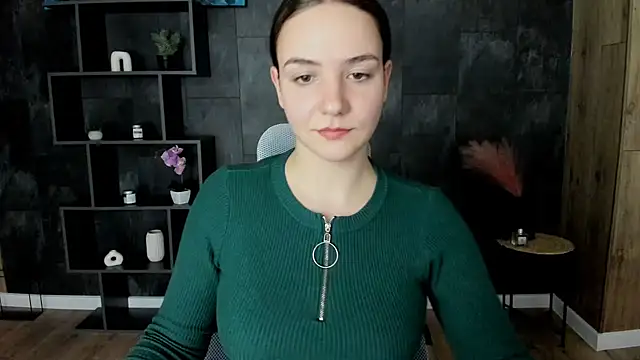 OliviaMontgomery online show from January 13, 2025, 6:16 pm