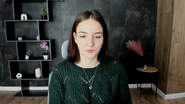 OliviaMontgomery online show from January 21, 2025, 1:11 pm