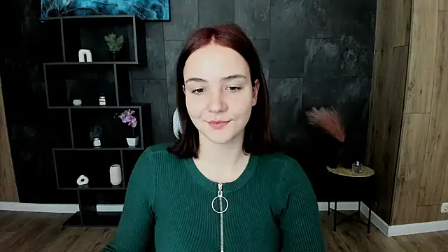 OliviaMontgomery online show from January 27, 2025, 4:01 pm