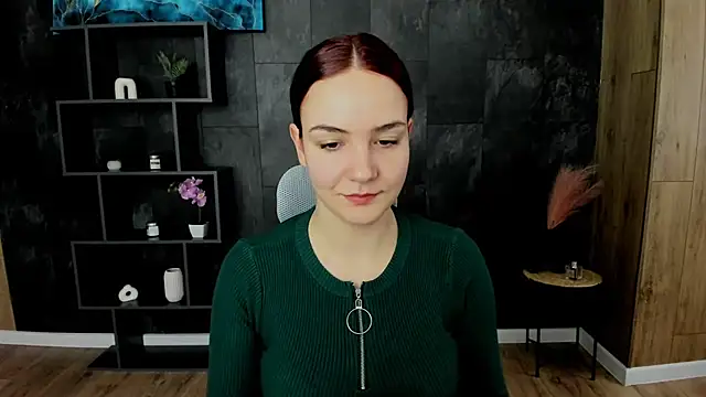 OliviaMontgomery online show from February 4, 2025, 10:10 am