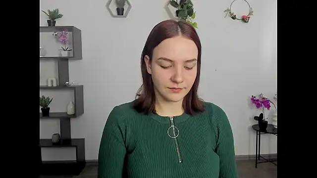 OliviaMontgomery online show from March 4, 2025, 1:28 pm