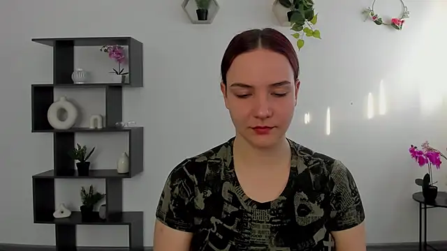 OliviaMontgomery online show from March 12, 2025, 6:29 am