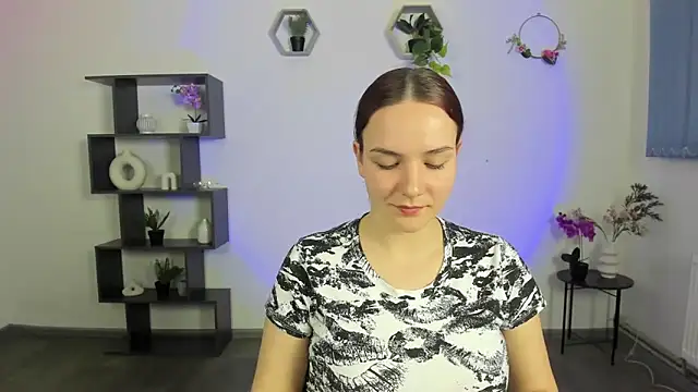 OliviaMontgomery online show from March 16, 2025, 4:56 pm