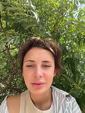 SandraCarter online show from July 10, 2026, 11:02 am