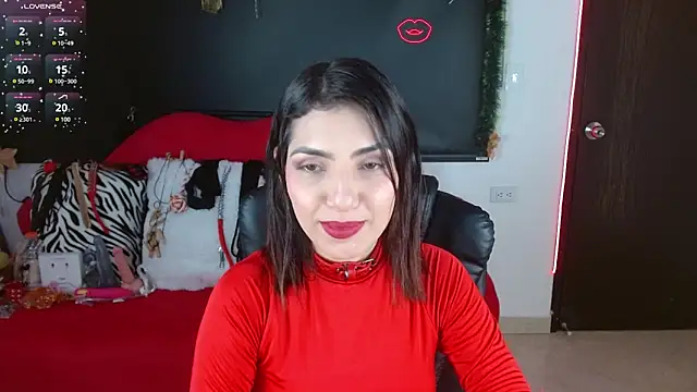 Carolaine69  online show from January 3, 2025, 1:58 pm