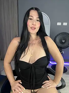 Libia James online show from March 11, 2025, 2:43 am