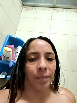 KatyLizz online show from October 10, 2025, 6:29 pm