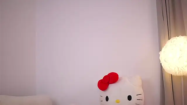 AvaShayy online show from September 12, 2025, 8:20 pm