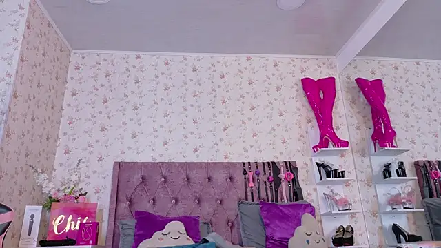 AvrillThomas online show from March 10, 2026, 7:08 pm