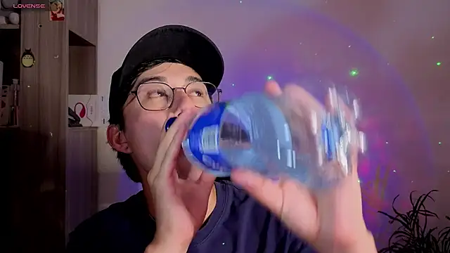 cameron cum online show from September 25, 2025, 6:22 pm