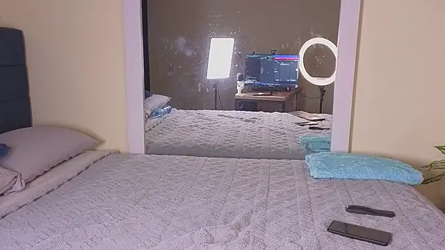 cameron cum online show from May 2, 2026, 10:53 am
