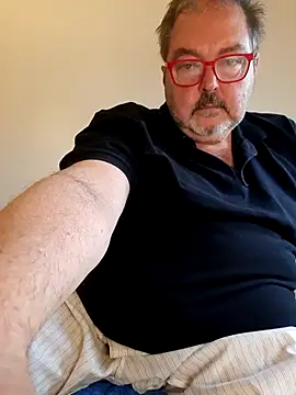 bluangelo online show from March 16, 2026, 1:26 pm