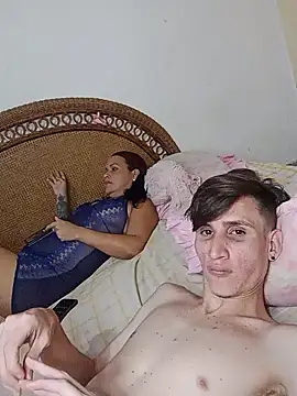 Snapshot of Milfvalesk chatting on December 21, 2024, 4:52 am Milfvalesk online show from December 21, 2024, 4:52 am