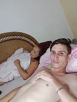 Snapshot of Milfvalesk chatting on January 9, 2025, 10:09 pm Milfvalesk online show from January 9, 2025, 10:09 pm