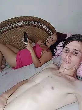 Snapshot of Milfvalesk chatting on January 13, 2025, 3:34 am Milfvalesk online show from January 13, 2025, 3:34 am