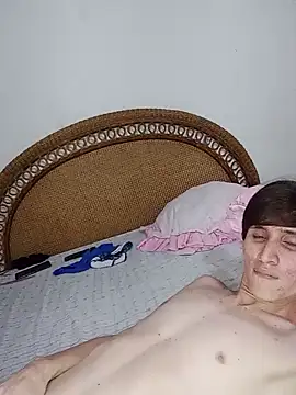 Snapshot of Milfvalesk chatting on March 1, 2025, 10:21 pm Milfvalesk online show from March 1, 2025, 10:21 pm