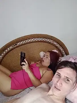 Snapshot of Milfvalesk chatting on March 13, 2025, 9:05 pm Milfvalesk online show from March 13, 2025, 9:05 pm