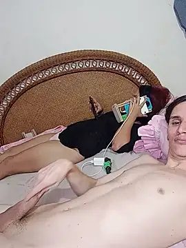 Snapshot of Milfvalesk chatting on March 22, 2025, 11:20 pm Milfvalesk online show from March 22, 2025, 11:20 pm