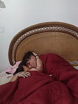 Snapshot of Milfvalesk chatting on September 14, 2025, 4:44 am Milfvalesk online show from September 14, 2025, 4:44 am