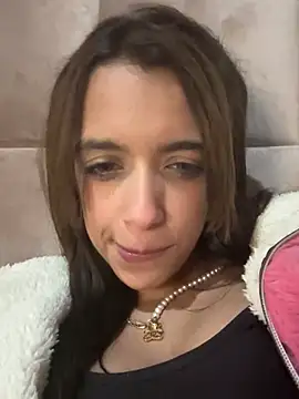 Melody Ds online show from December 17, 2024, 4:01 am