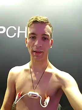 nickdtr online show from September 28, 2025, 9:36 am