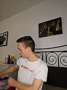 Snapshot of nickdtr chatting on February 21, 2026, 4:52 pm nickdtr online show from February 21, 2026, 4:52 pm