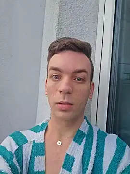 Snapshot of nickdtr chatting on March 1, 2026, 1:24 pm nickdtr online show from March 1, 2026, 1:24 pm