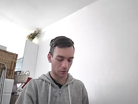 Snapshot of nickdtr chatting on March 13, 2026, 11:28 am nickdtr online show from March 13, 2026, 11:28 am