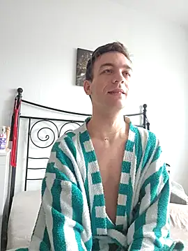 Snapshot of nickdtr chatting on March 15, 2026, 12:11 pm nickdtr online show from March 15, 2026, 12:11 pm