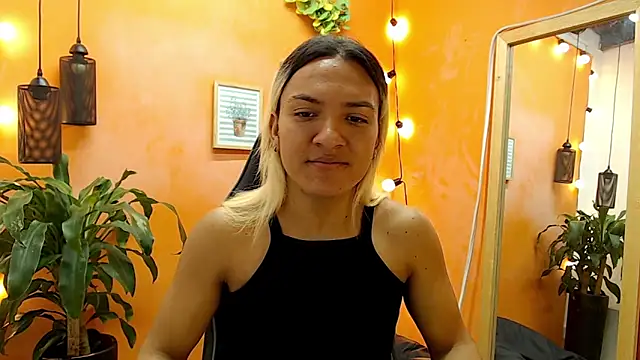 aslyhernandez 7 online show from January 24, 2025, 11:15 am