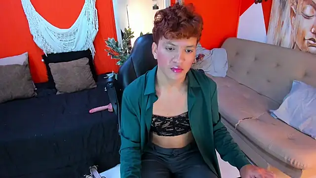 Snapshot of aslyhernandez_7 chatting on April 18, 2026, 7:07 pm aslyhernandez 7 online show from April 18, 2026, 7:07 pm