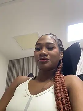 vayoleen online show from June 19, 2026, 1:04 pm