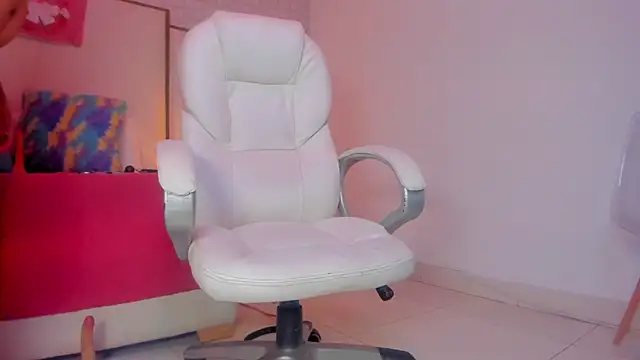 Victoriaa millers online show from December 29, 2024, 3:54 am