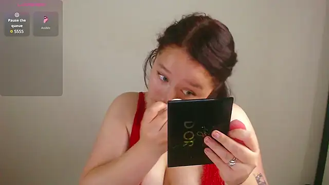 Snapshot of megan_owo chatting on December 22, 2024, 5:34 am megan owo online show from December 22, 2024, 5:34 am