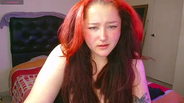 Snapshot of megan_owo chatting on February 1, 2025, 3:30 am megan owo online show from February 1, 2025, 3:30 am