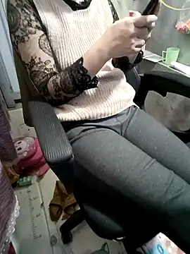 Fuckmehard2xx online show from December 17, 2024, 10:32 pm