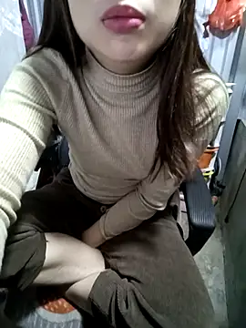 Fuckmehard2xx online show from March 5, 2025, 7:06 pm