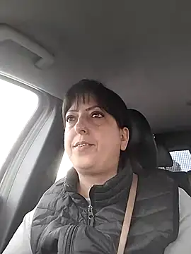 Snapshot of larylary6969 chatting on October 13, 2025, 10:04 am larylary6969 online show from October 13, 2025, 10:04 am