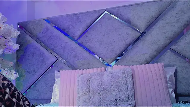 Elith noa online show from August 6, 2026, 3:41 am