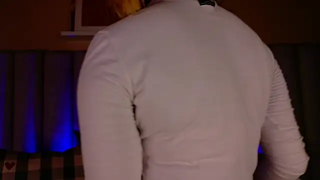 briannajackson  online show from September 12, 2025, 11:54 am