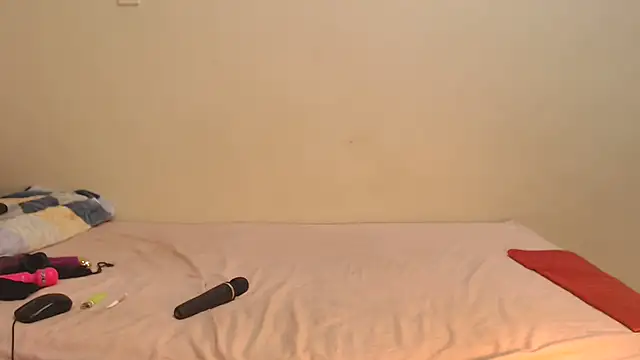 Snapshot of SexyMbalee chatting on January 8, 2025, 10:58 pm SexyMbalee online show from January 8, 2025, 10:58 pm