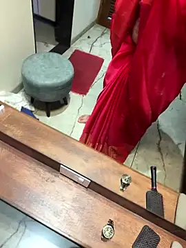 Snapshot of versatile_guy01 chatting on October 13, 2025, 3:06 am versatile guy01 online show from October 13, 2025, 3:06 am