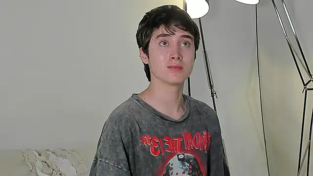 Snapshot of alejandro_ms chatting on December 3, 2024, 7:10 am alejandro ms online show from December 3, 2024, 7:10 am