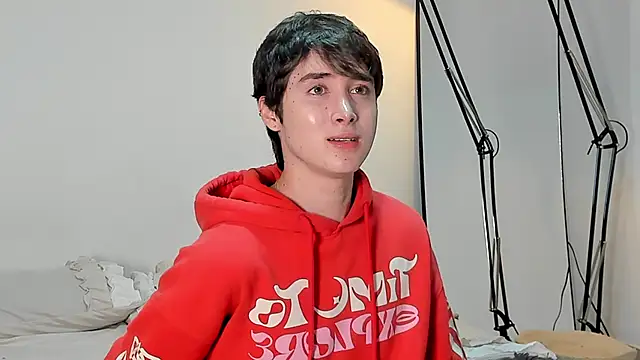 Snapshot of alejandro_ms chatting on December 7, 2024, 12:08 am alejandro ms online show from December 7, 2024, 12:08 am