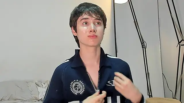 Snapshot of alejandro_ms chatting on December 19, 2024, 12:24 am alejandro ms online show from December 19, 2024, 12:24 am